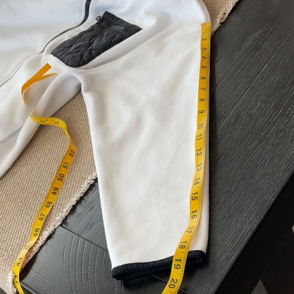 Calvin Klein Performance Jacket - Picture 14 of 15